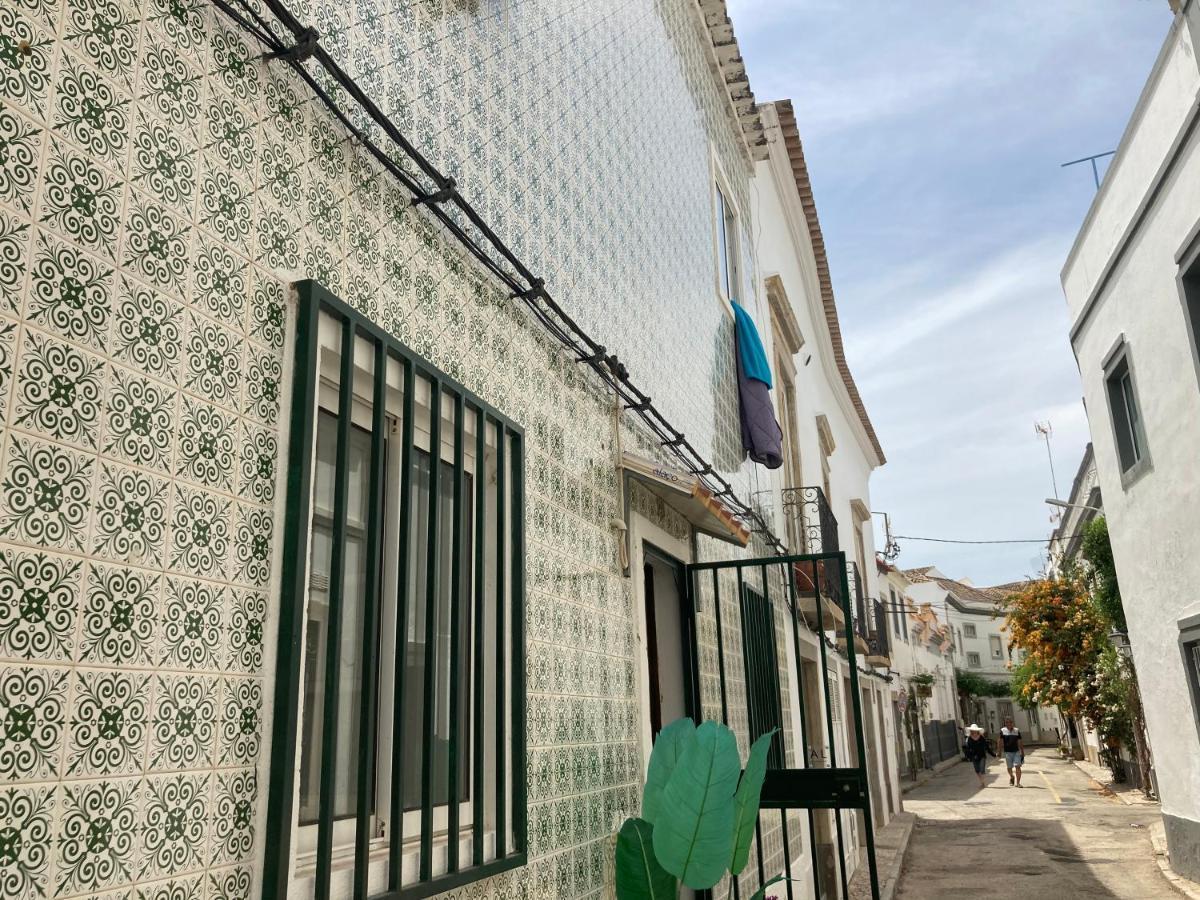 Beautiful 3-Bed House In Tavira In The City Center Exterior foto